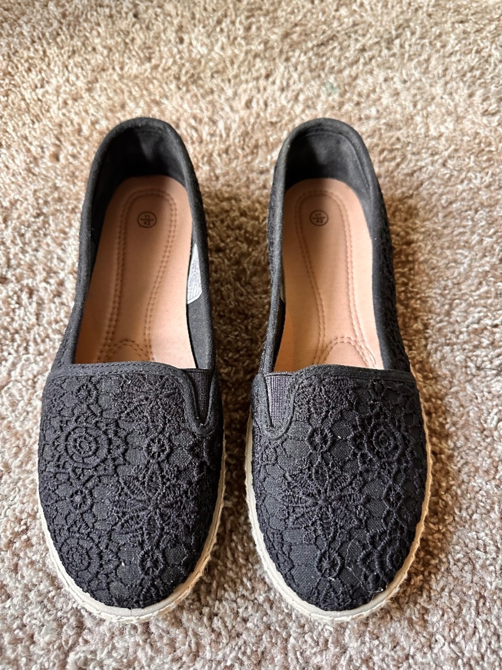 Black espadrille